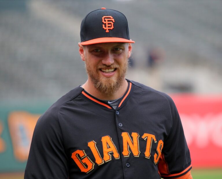 Hunter Pence anuncia su retiro del béisbol tras despedirse de los Gigantes de San Francisco