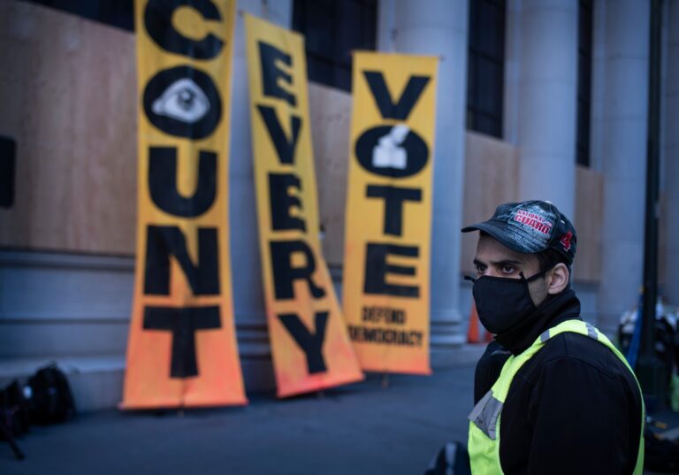 «Cuenten todos los votos», demandan activistas en San Francisco
