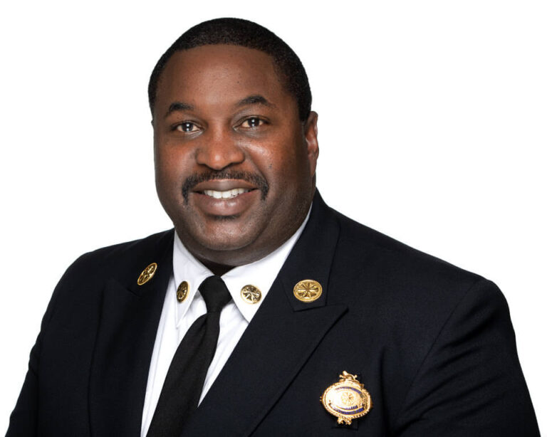 Ray Iverson chosen as Redwood City fire chief