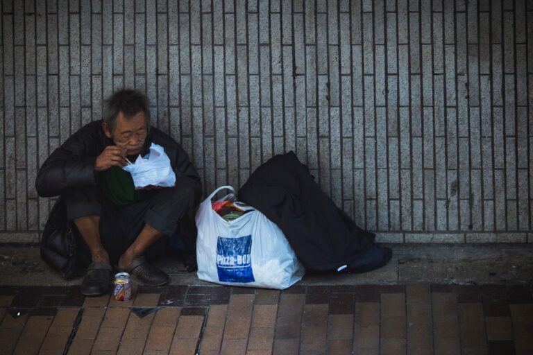 Hotel in downtown San Francisco will be a shelter for homeless people