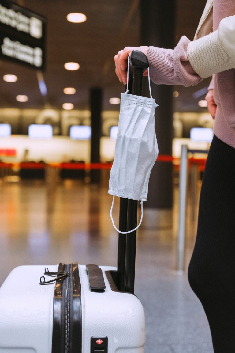 Uso de mascarillas en el Aeropuerto de San Francisco se vuelve opcional
