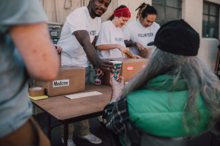 California offers $10,000 to students who want to serve the community