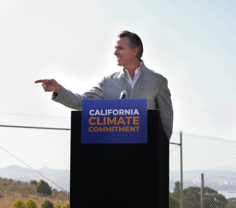 Newsom signs comprehensive climate measures that aim to set global trends