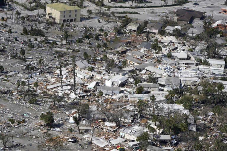 California deploys emergency management specialists to Florida due to Hurricane Ian