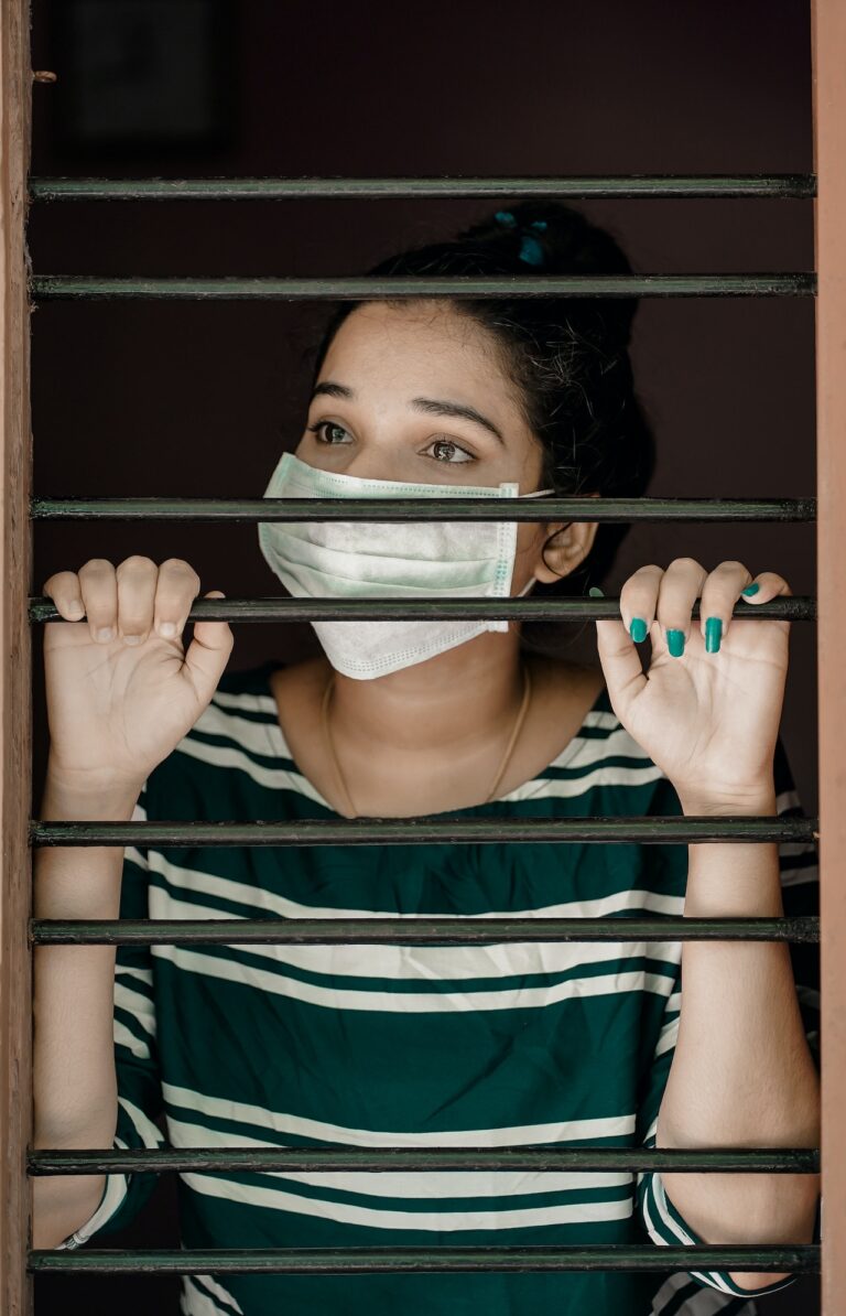 Estrés pandémico envejece físicamente los cerebros de los adolescentes: Stanford