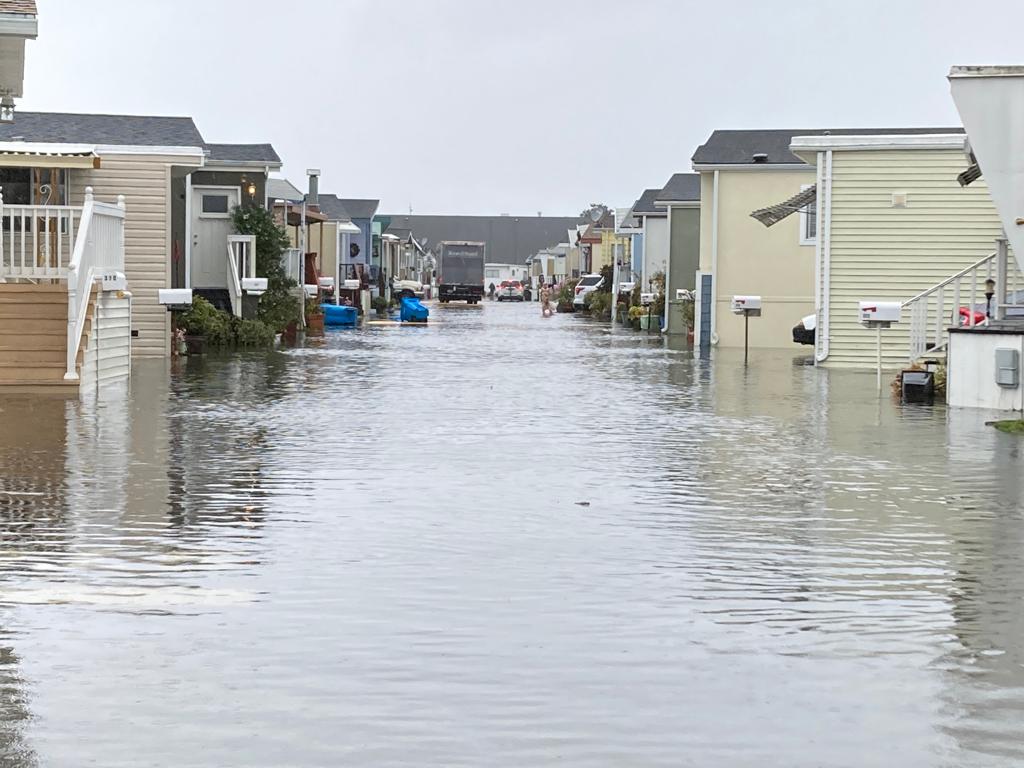 California está capturando y almacenando agua de las tormentas para enfrentar próxima sequía