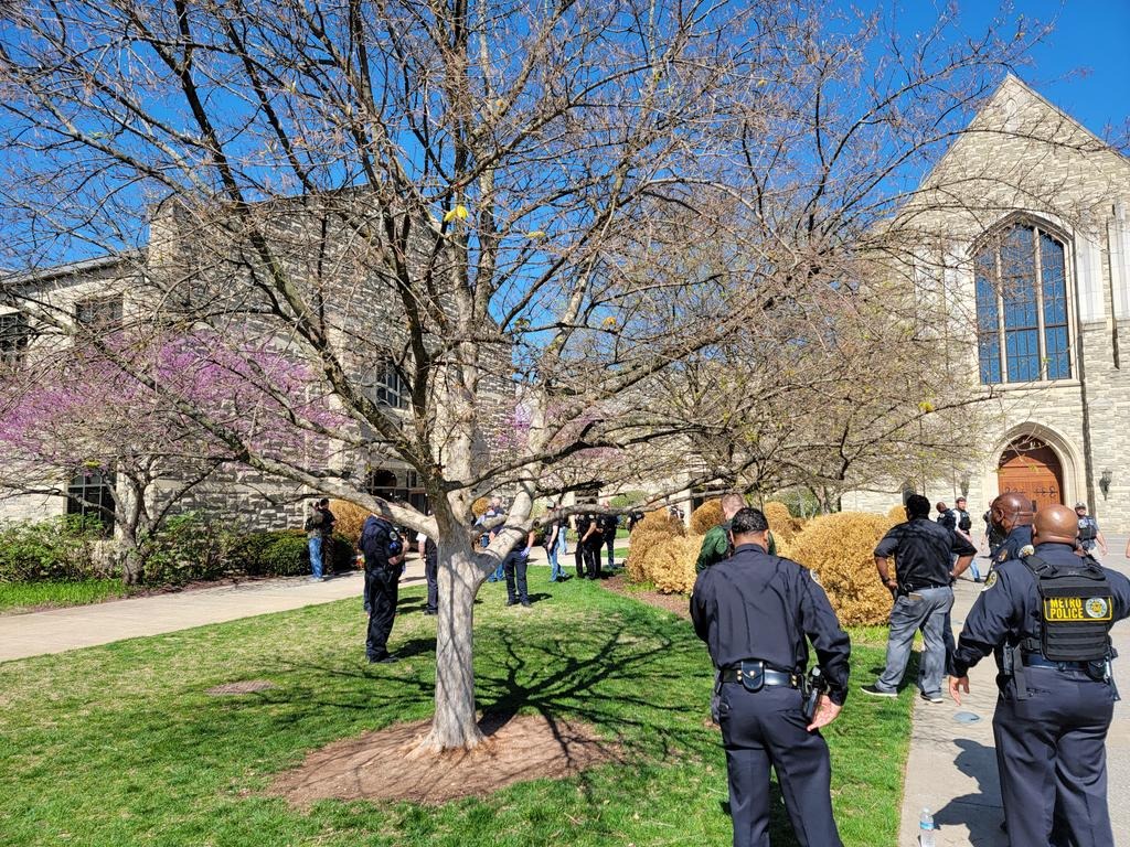 Tiroteo en una escuela de Nashville deja tres niños y tres adultos muertos