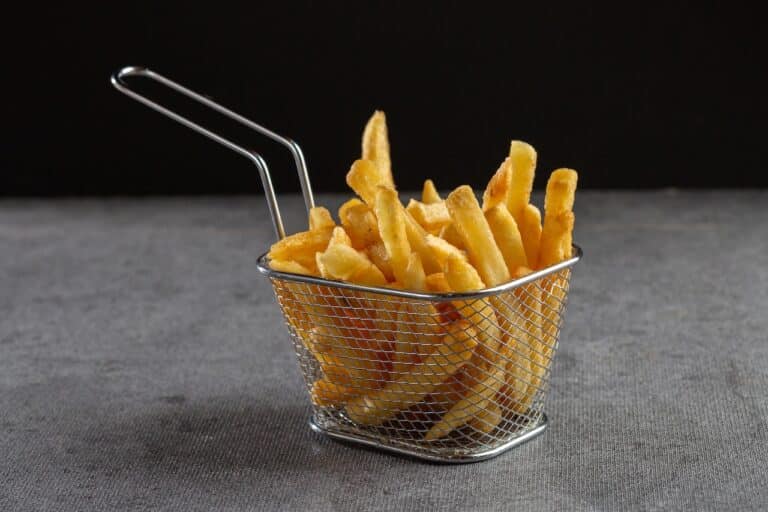 French fries may increase risk of depression and anxiety, study suggests
