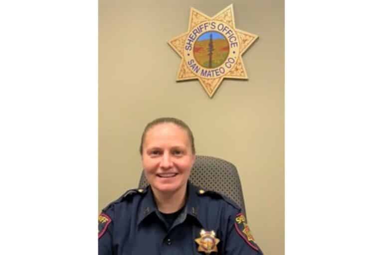 Kristina Bell se convierte en la nueva jefa de policía de Redwood City