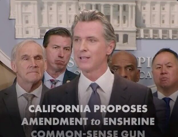 Newsom busca enmienda constitucional en materia de seguridad