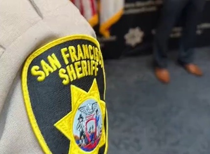 Advierten a residentes de SF por estafadores que se hacen pasar por agentes de la oficina del Sheriff de San Francisco