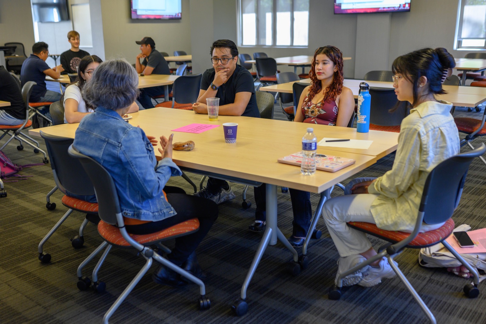 Stanford acerca a jóvenes a cultura latina a través de la inmersión lingüística