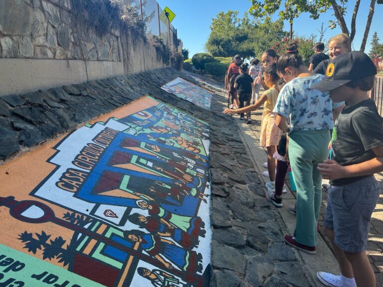 Healthy community murals unveiled in North Fair Oaks