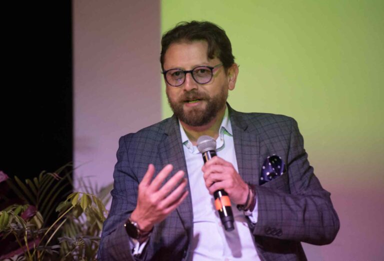 Trece años de transformación cultural: Entrevista con Mauricio Galeano, Director del Instituto Distrital de las Artes de Bogotá