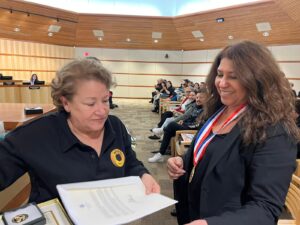 Premio al Servicio de Voluntarios, honra el esfuerzo y dedicación de dos mujeres 