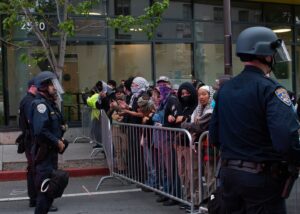 Police arrest pro-Palestinian protesters