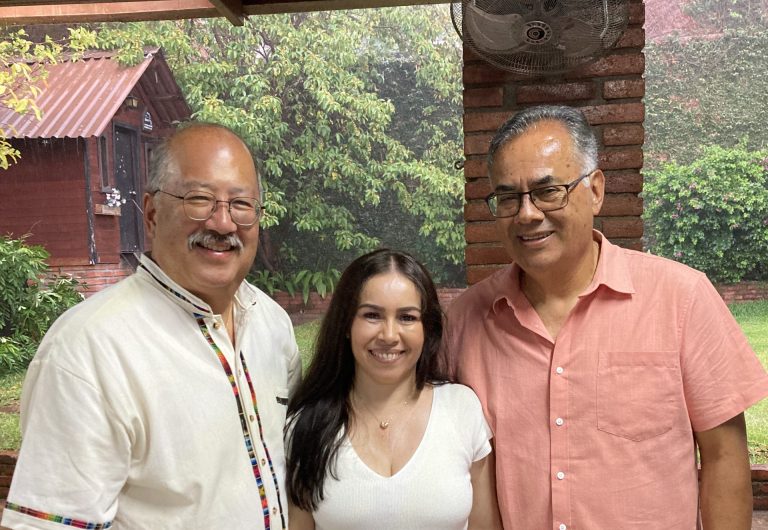 Alcalde de RWC visita ciudad hermana Aguililla, Michoacán