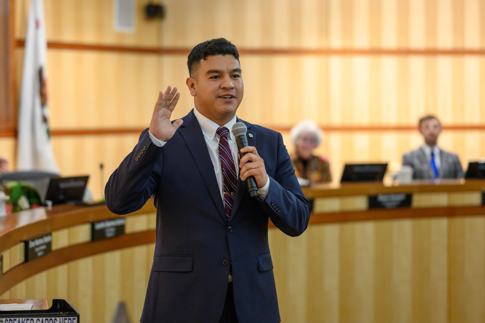 Elmer Martinez is the new mayor of Redwood City