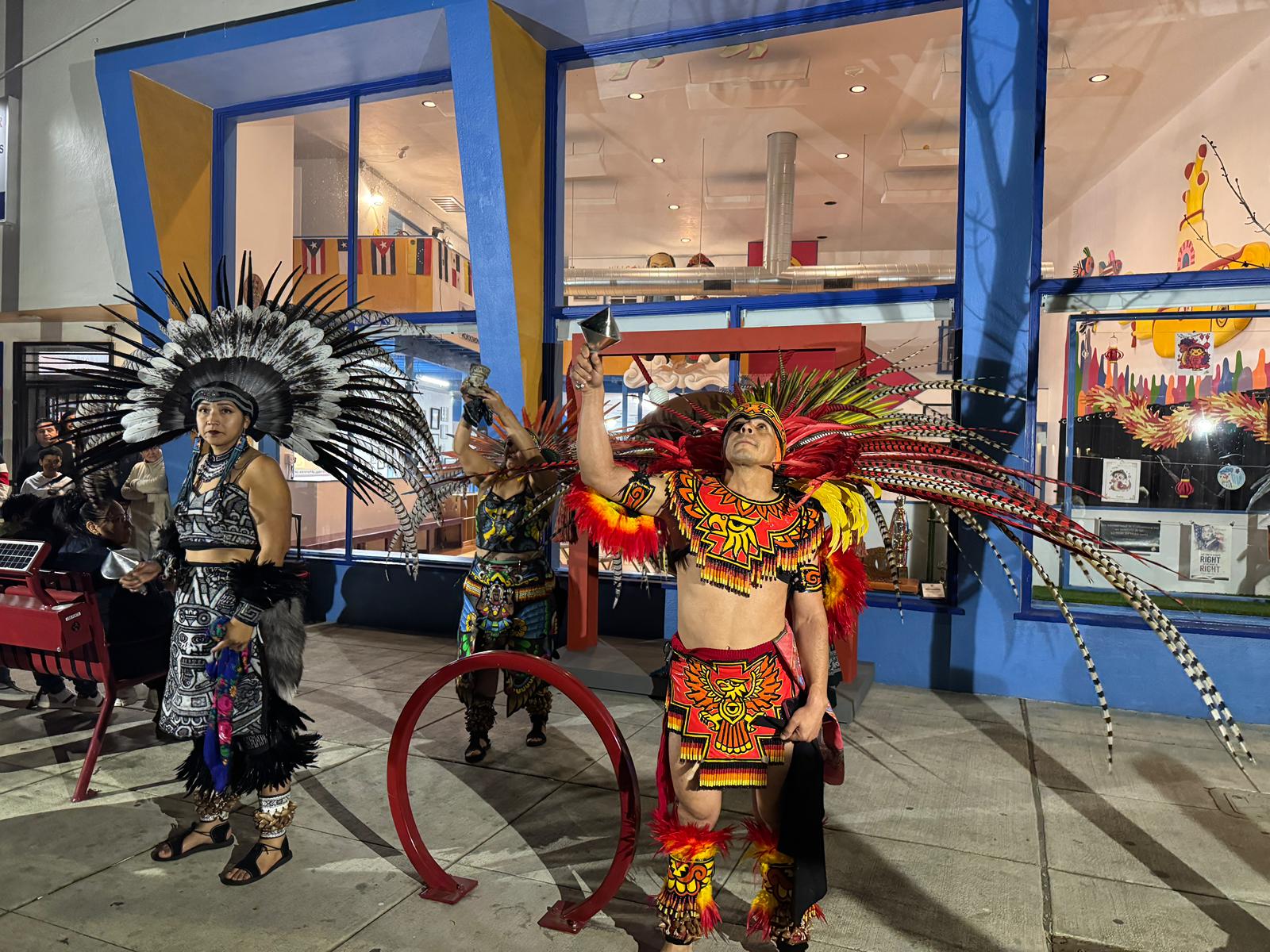 Arte, un documental, música en vivo, comida y bailes nativos: evento de Casa Círculo Cultural y Global Exchange, preparándose a defender a nuestra comunidad migrante