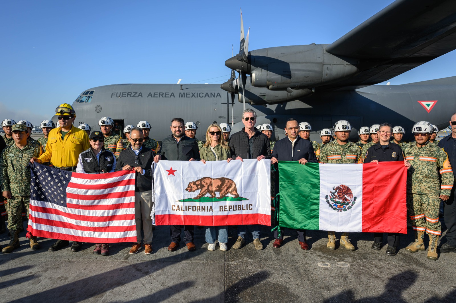 California Governor Receives and Thanks Mexico for Help in Confronting Catastrophic Fires