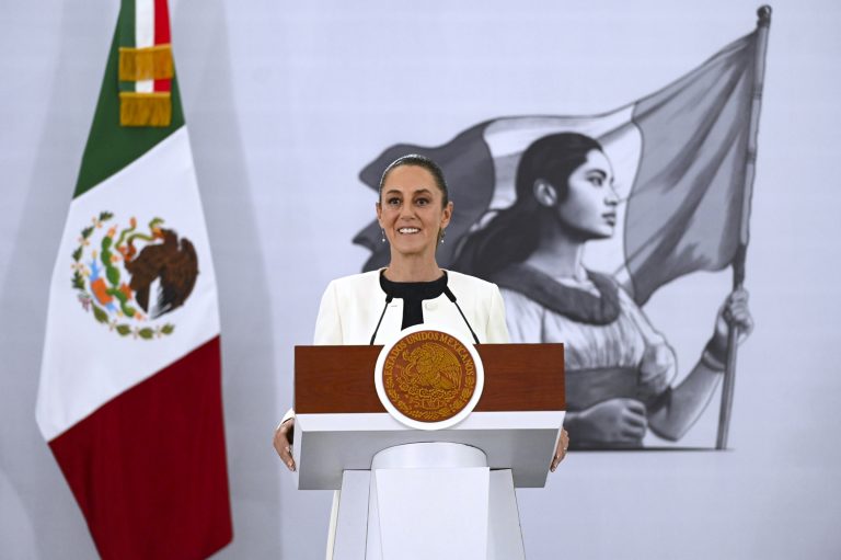“Son extraordinarios, pero más ahora”, señala presidenta Claudia Sheinbaum de las y los mexicanos en EE. UU. ante envío histórico de remesas en 2024