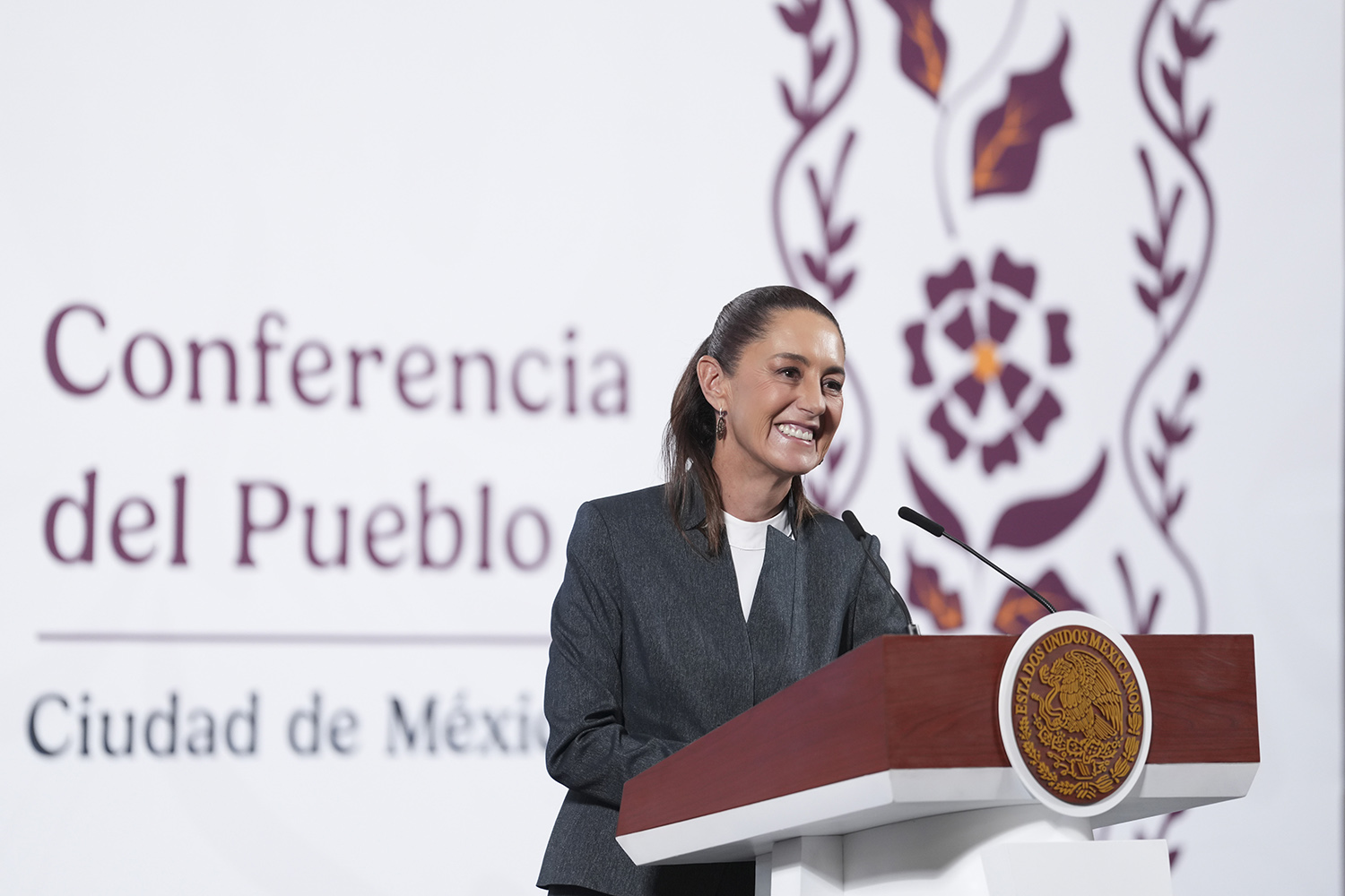 “Tenemos Plan A, Plan B, Plan C y Plan D”, aseguró Claudia Sheinbaum ante posible imposición de aranceles de EE. UU.