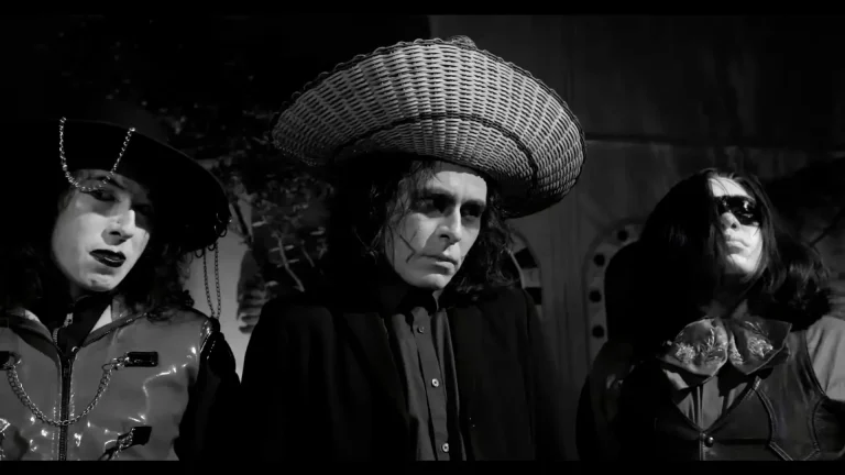 La bande-son imaginaire: del desdén de la industria nacional a dar la vuelta al mundo con un darkwave mexicano