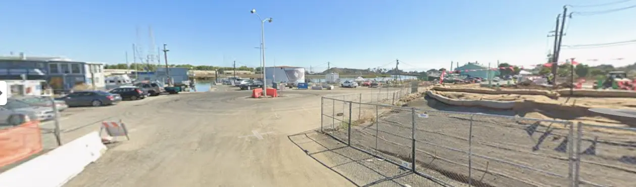 La ciudad de Redwood City y la Organización de Investigación Ambiental Hannig (HERO) anunciaron un acuerdo para resolver el litigio relacionado con Docktown Marina. Foto: Google Maps