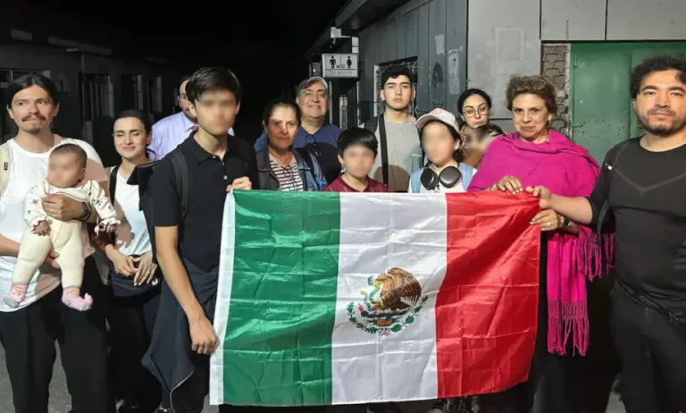 Cancillería mexicana reporta salida segura de 175 mexicanos de Medio Oriente