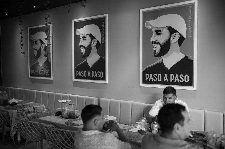 Alertan de más de 87 mil personas detenidas en El Salvador en tres años, sin derecho a un debido proceso legal