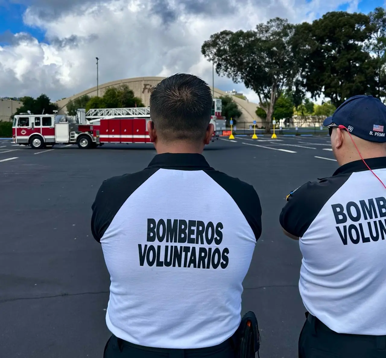 El condado de San Mateo realizó la donación de camiones de bomberos a Guatemala. 