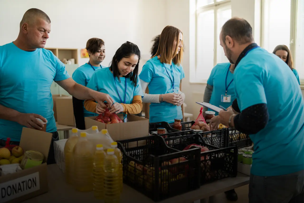 Expertos en salud pública y derechos sociales advierten que retener fondos del SNAP empuja a Estados Unidos hacia una crisis humanitaria. 