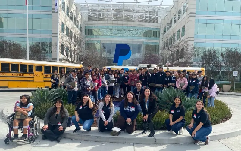 Latino Family Fund (LFF) se ha convertido en mucho más que una organización filantrópica: es una plataforma de liderazgo comunitario que demuestra que la comunidad latina no solo resiste, sino que construye.