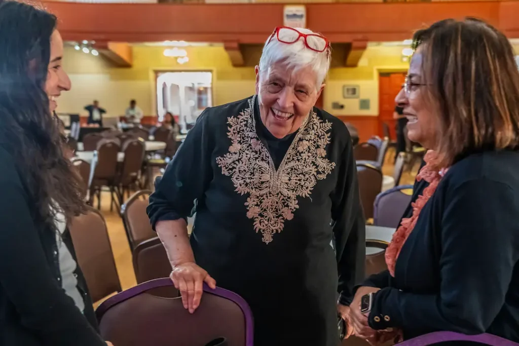 Primer panel comunitario sobre acceso a la salud en Santa María reúne a más de 250 personas