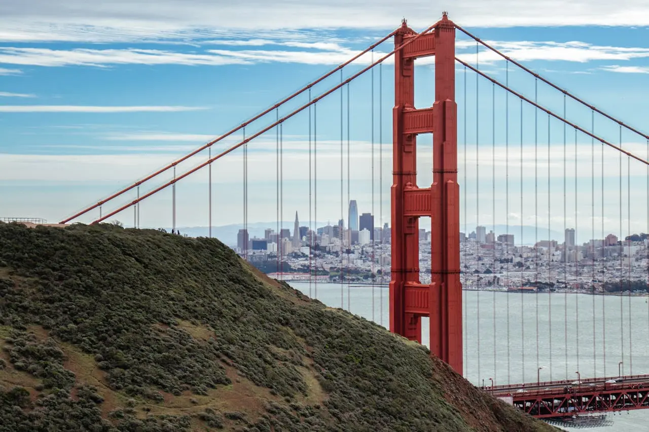 California rompe récord turístico con un gasto en viajes que alcanzó un récord de 158 mil 900 millones de dólares en 2025.
