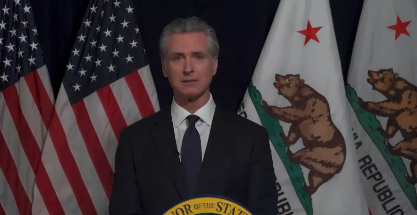 El gobernador de California, Gavin Newsom denuncia persecución política y exige transparencia a la Casa Blanca
