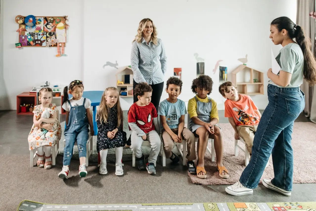 El objetivo de California de lograr que la mitad de los estudiantes de primaria y secundaria estén matriculados en programas de educación bilingüe se ha topado con un gran obstáculo: no hay suficientes profesores bilingües cualificados.