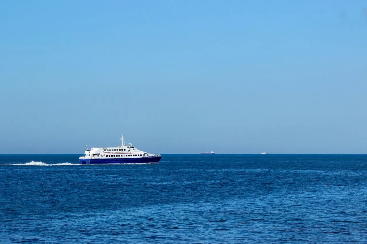 Los residentes del Área de la Bahía están un paso más cerca de contar con una ruta de ferry eléctrico entre Berkeley, San Francisco y Larkspur.